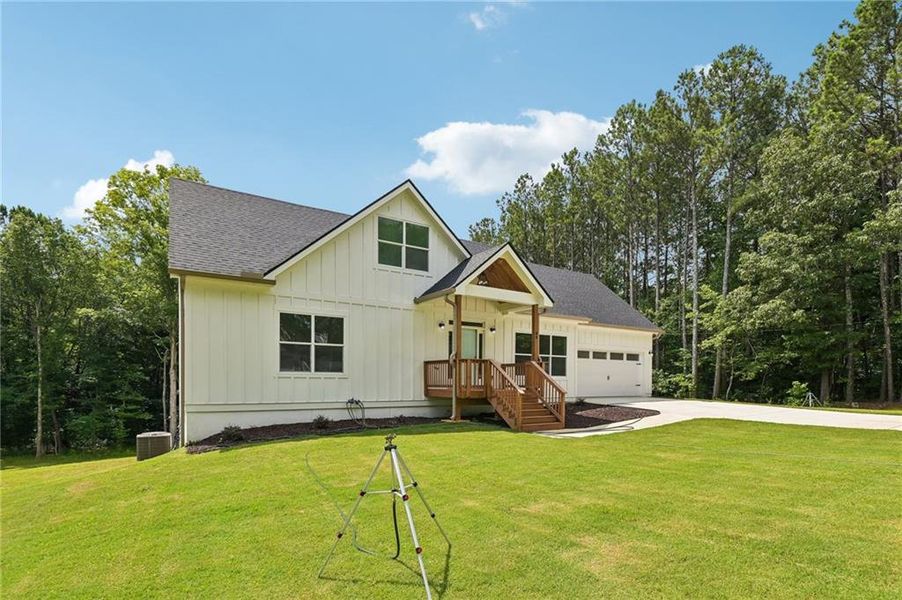 Exterior details and patio area of a home in , Rockmart (Image 4).