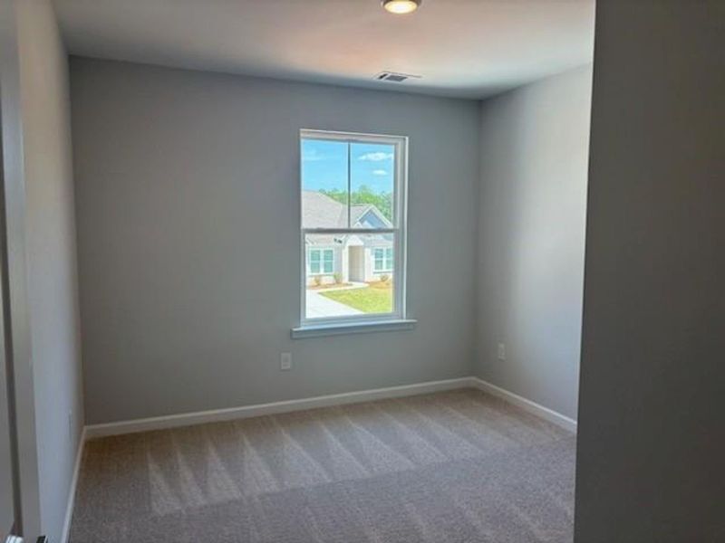 Spacious, unfurnished interior of a new home in Cedar Farms, Winder (Image 16).