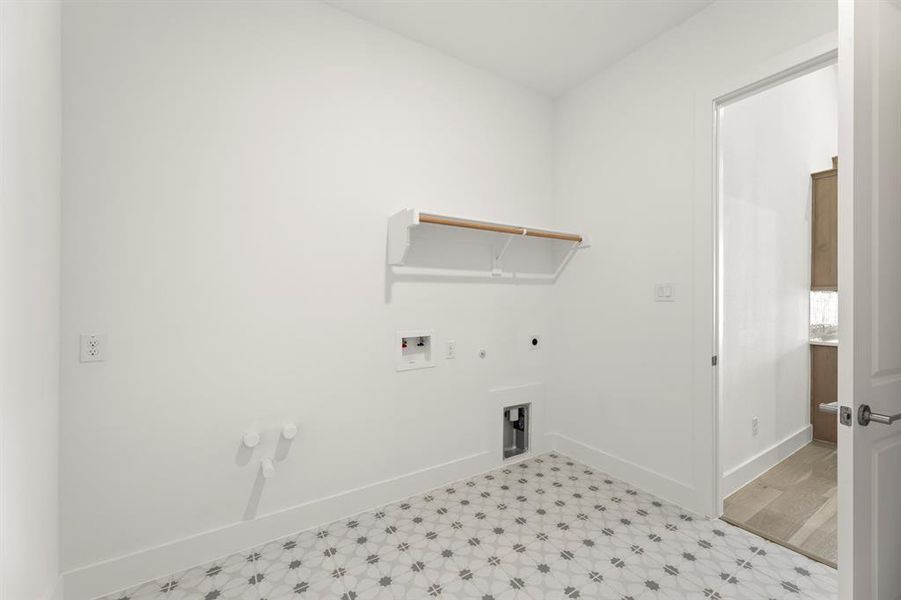 13. 9825 Aiken - Utility 13. 9825 Aiken - Utility