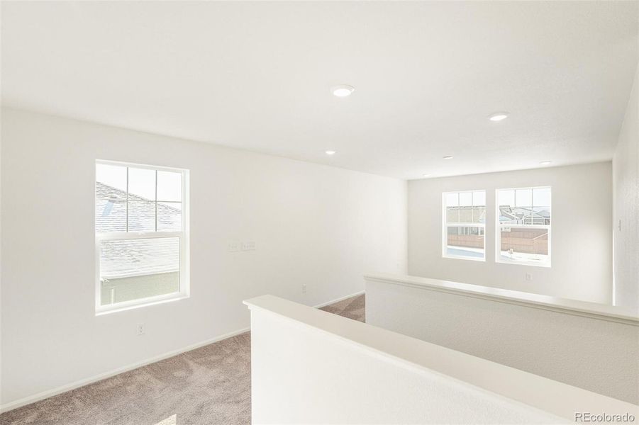 Spacious, unfurnished interior of a new home in Farmlore, Brighton (Image 21).