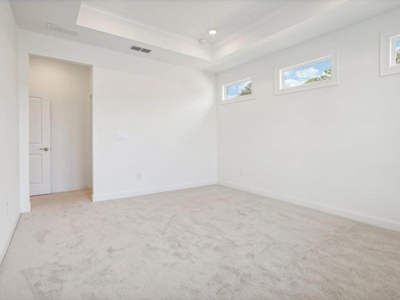 Spacious, unfurnished interior of a new home in , Holly Springs (Image 50).