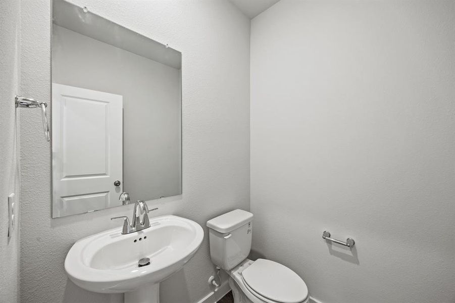 Furnished interior view inside a new home in Summerwood Estates, Red Oak (Image 8).