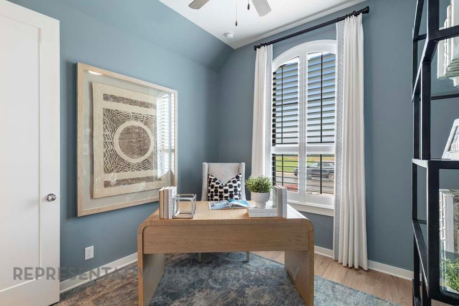 Furnished interior view inside a new home in Wolf Ranch, Georgetown (Image 15).