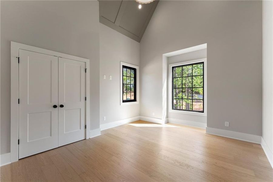 Spacious, unfurnished interior of a new home in , Flowery Branch (Image 45).