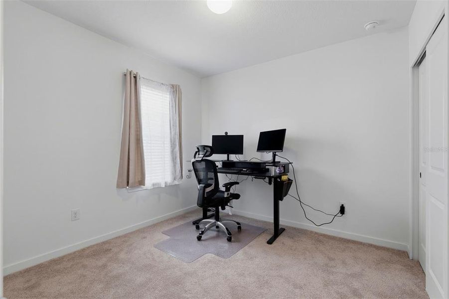 Furnished interior view inside a new home in Oakfield Lakes, Parrish (Image 36).