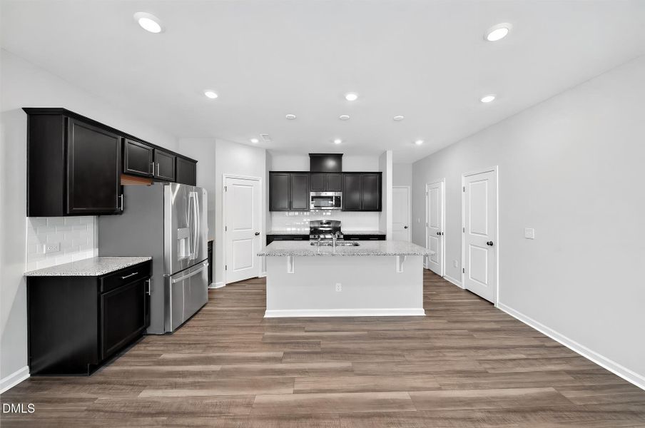 SUN_Rosedale_Pic_Sutton-16
