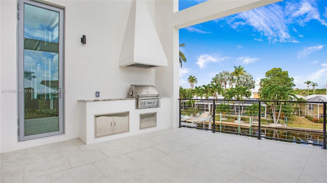 Image 45 of a home in .