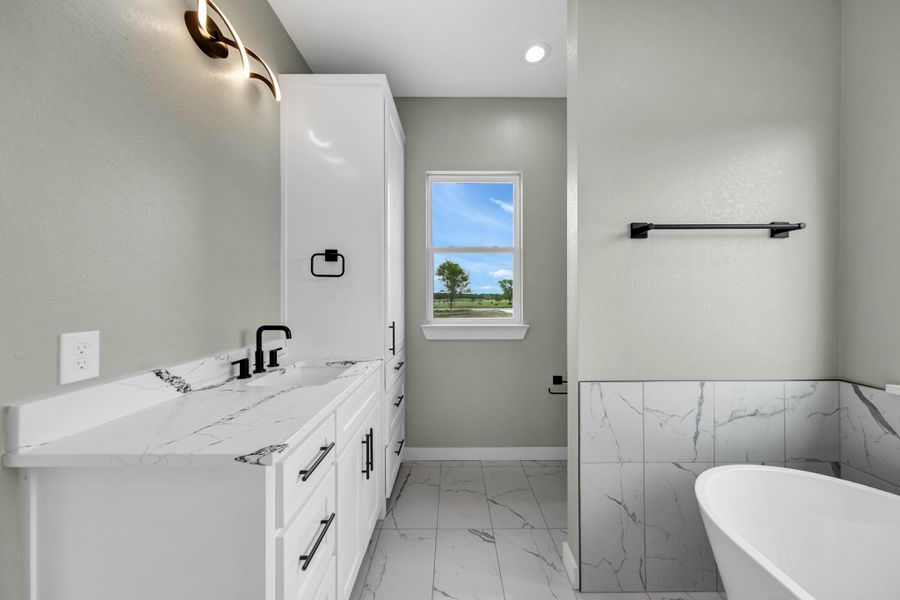 Representative furnished interior of a home built from the Magnolia by Zeal Home Builders in Horizon Meadow Estates, Paradise (Image 17).