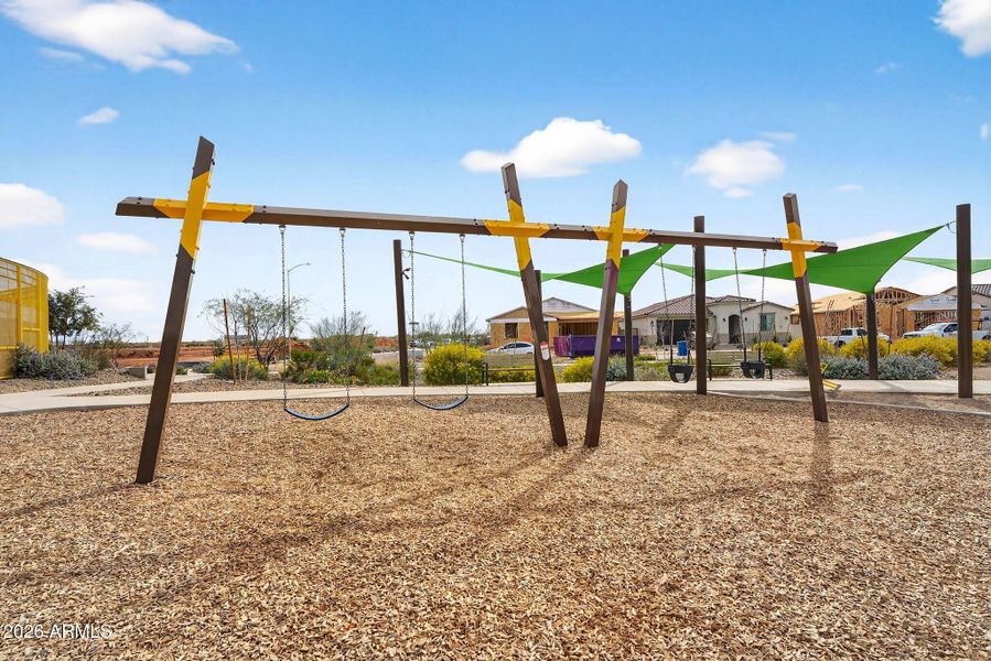 77-web-or-mls-819953 Dutchman Dr