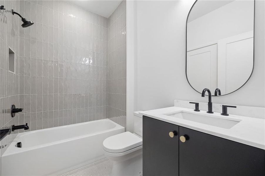 Furnished interior view inside a new home in , Brookhaven (Image 44). Furnished interior view inside a new home in , Brookhaven (Image 44).