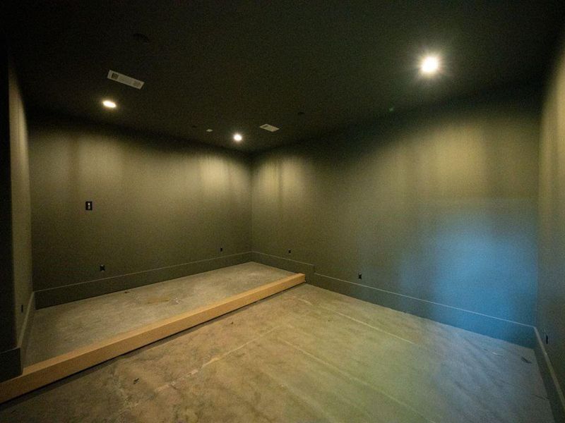 Image 35 of a home in Blue Heron Walk.