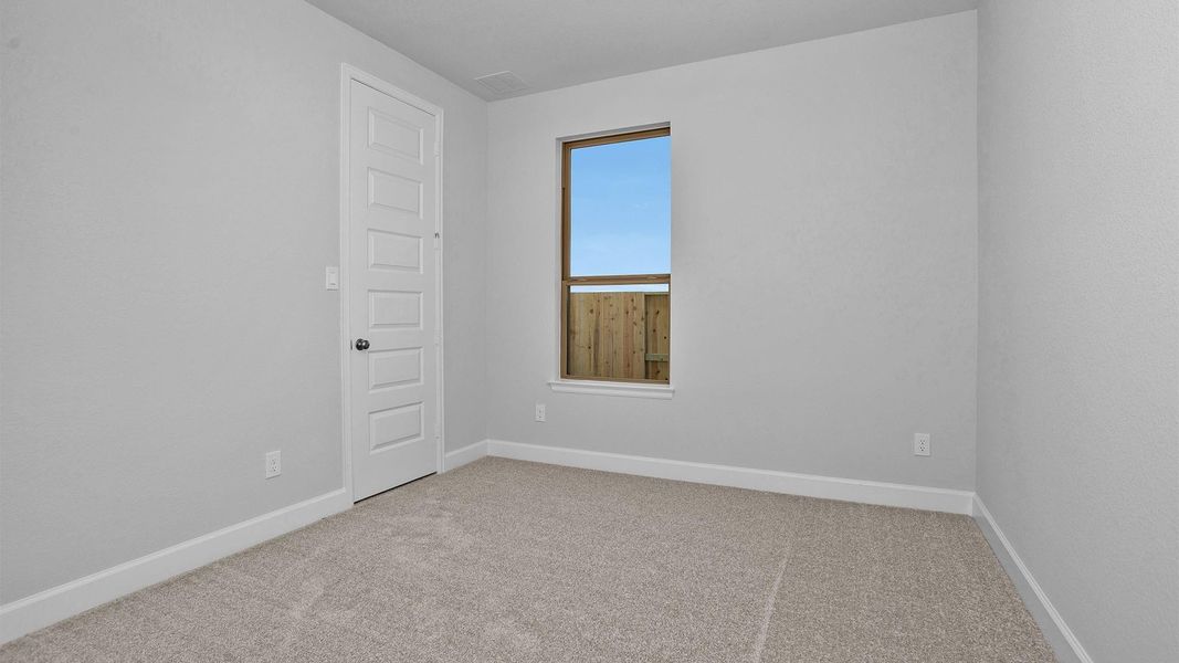 Spacious, unfurnished interior of a new home in Meridiana, Manvel (Image 11).