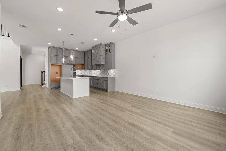 Thornhill A Family room