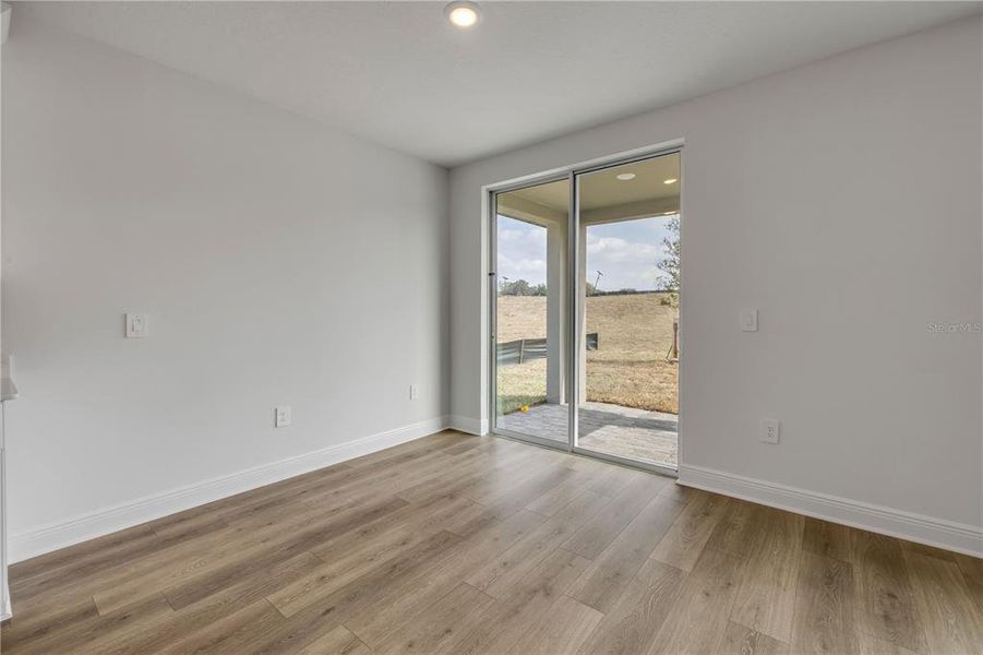 Spacious, unfurnished interior of a new home in , Lady Lake (Image 35).