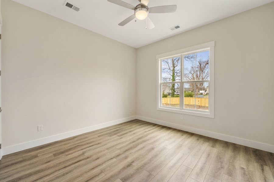 Spacious, unfurnished interior of a new home in Suter Estates, Easley (Image 30).