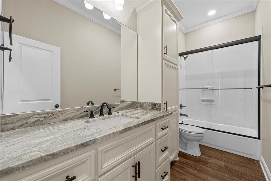 Furnished interior view inside a new home in , Robinson (Image 16).