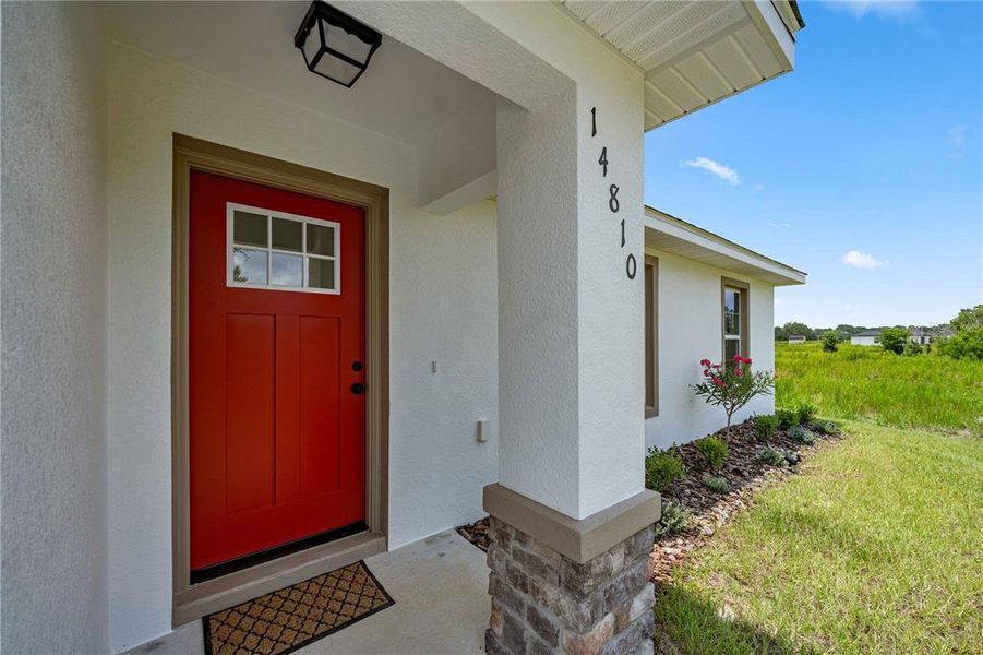 Exterior details and patio area of a home in , Ocala (Image 2). Exterior details and patio area of a home in , Ocala (Image 2).