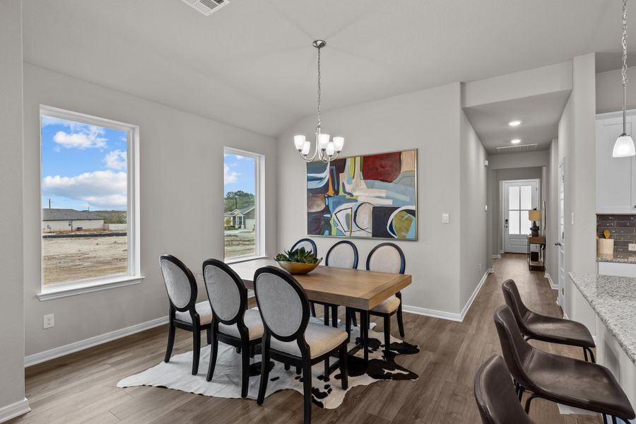 Representative furnished interior of a home built from the Maxwell by Beazer Homes in Hunter's Ranch, San Antonio (Image 10).