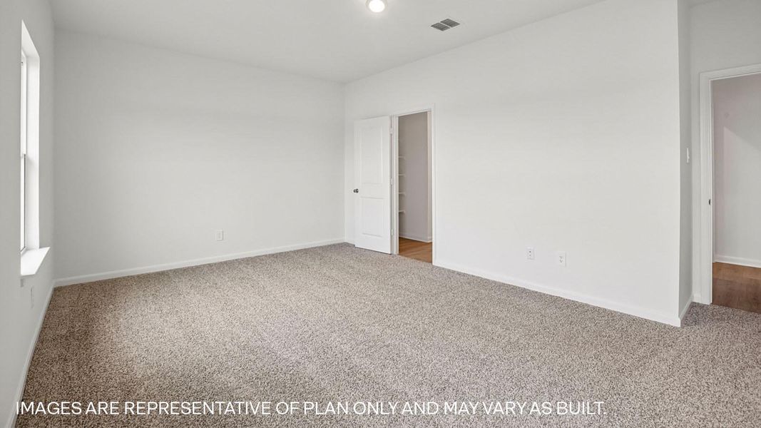 Representative unfurnished interior of a home built from the The Pierce by D.R. Horton in Briarwood, Elgin (Image 18).