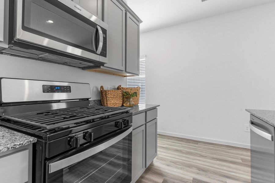 Furnished interior view inside a new home in Holly Ridge, Rosenberg (Image 10).