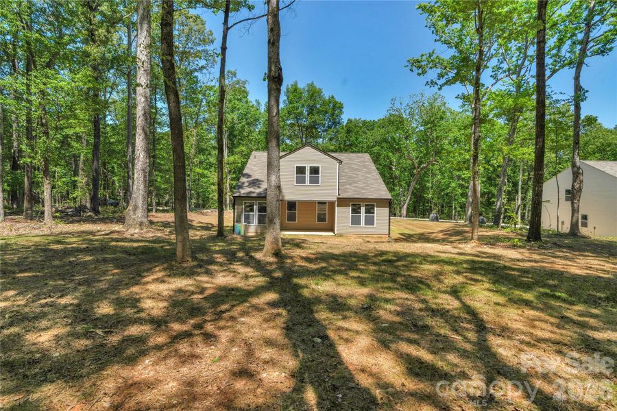 Exterior details and patio area of a home in , Monroe (Image 4).