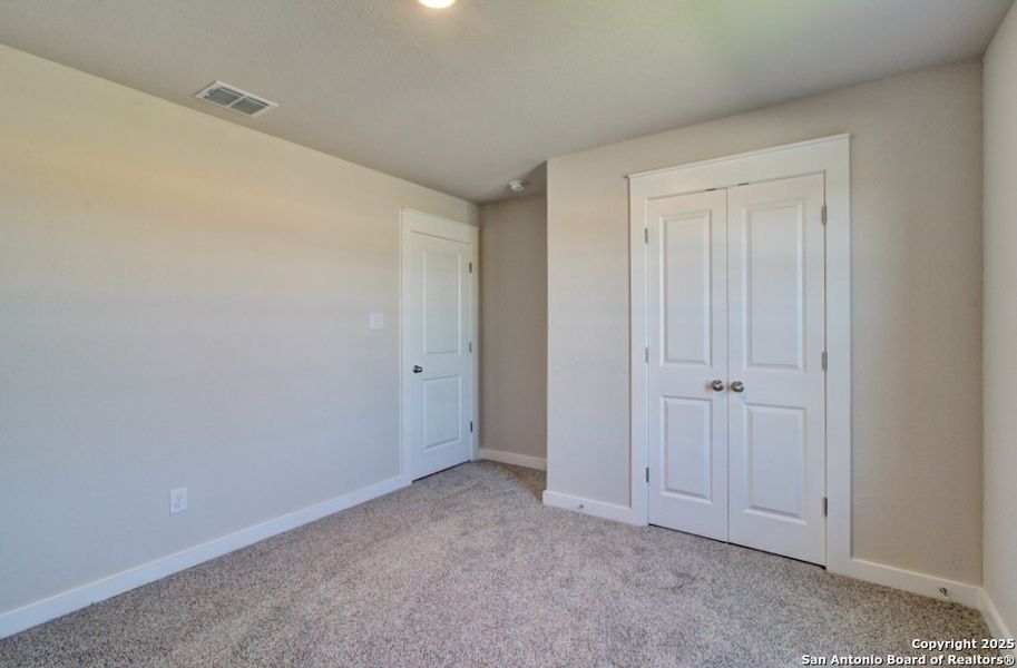 Spacious, unfurnished interior of a new home in Westridge - Landmark, San Antonio (Image 11).