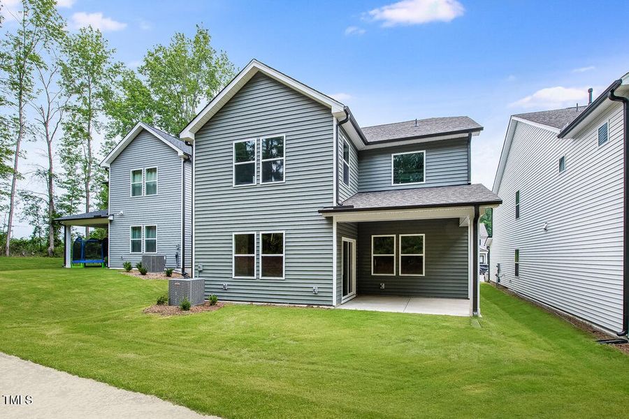 hj-nc-raleigh-camden-quincy-lot-147-back