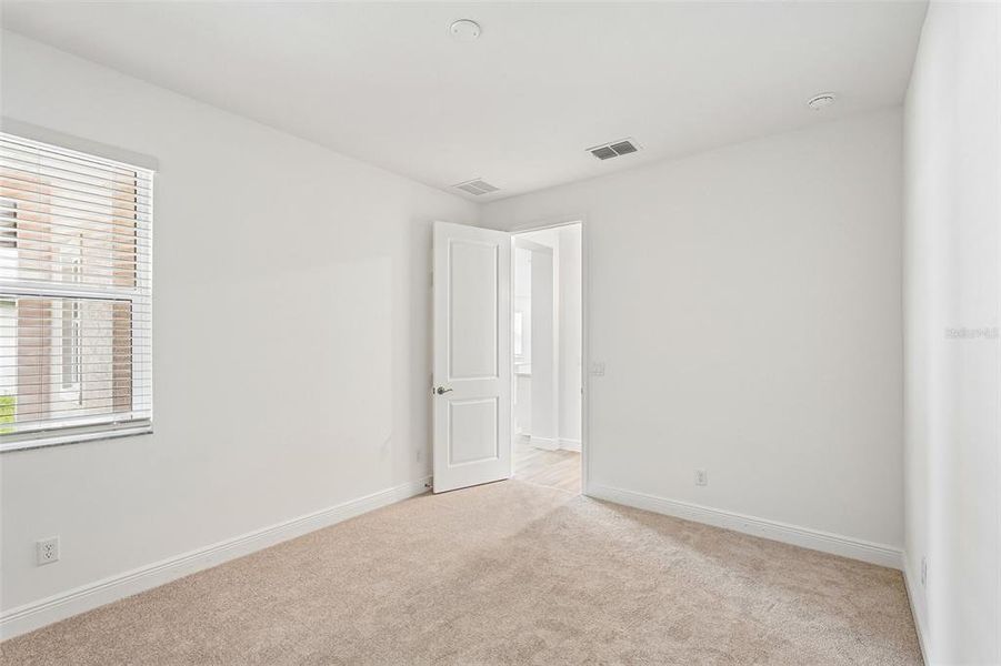 Spacious, unfurnished interior of a new home in Sweetwater at Lakewood Ranch, Lakewood Ranch (Image 10).
