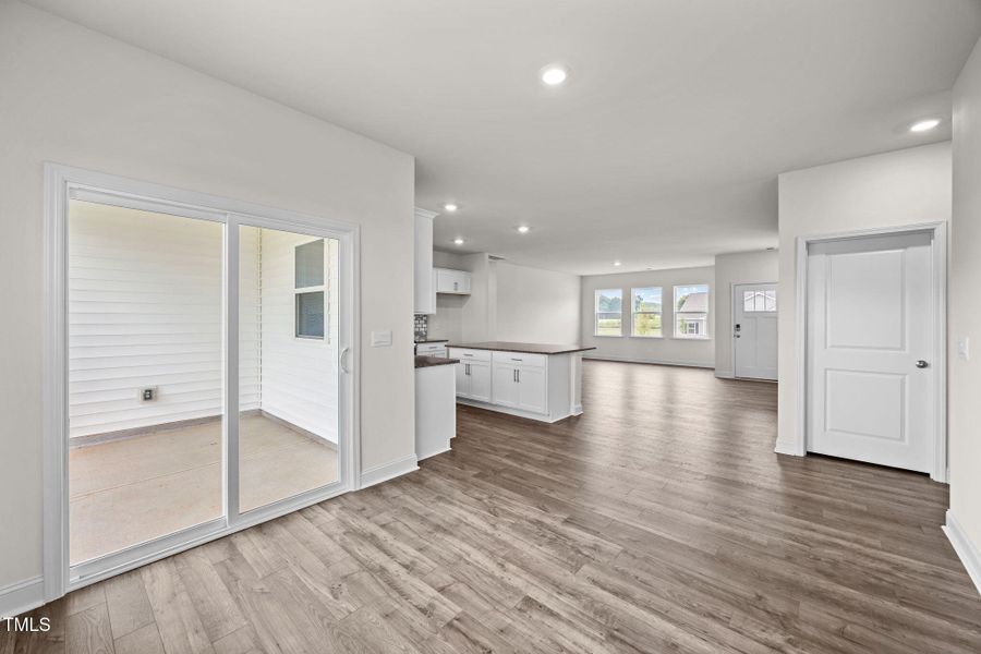 12-web-or-mls-BLS_0027