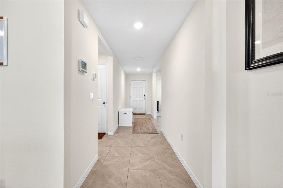 Spacious, unfurnished interior of a new home in Ocala Crossings South, Ocala (Image 22).