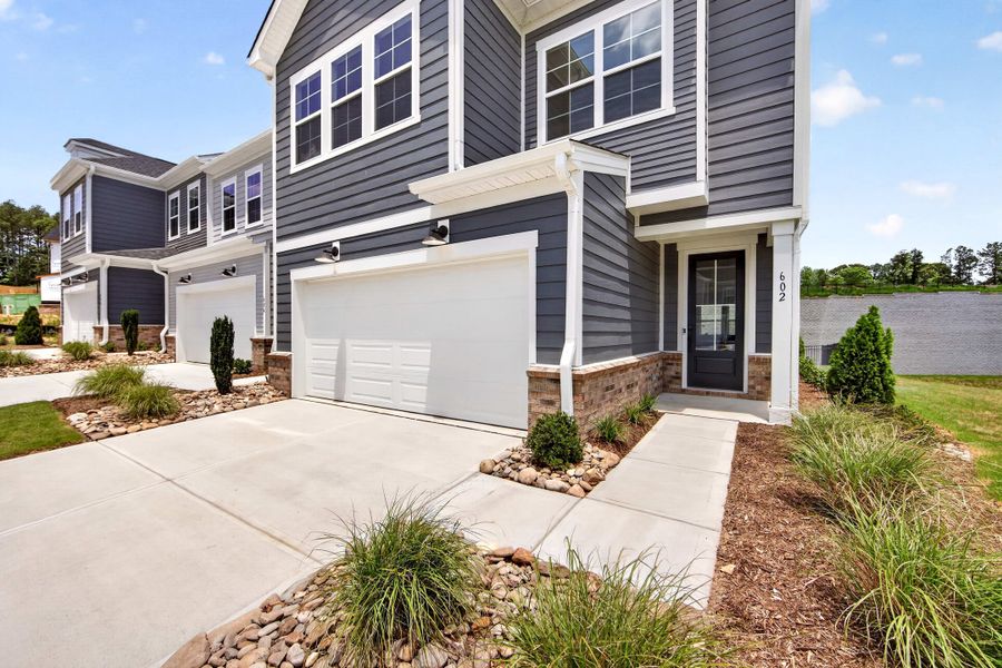 Image 34 of a home in Millstone.