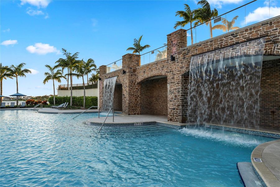 Image 64 of a home in Arden: The Waterford Collection.