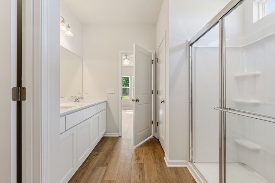 Furnished interior view inside a new home in Radley Place, Chesnee (Image 12).