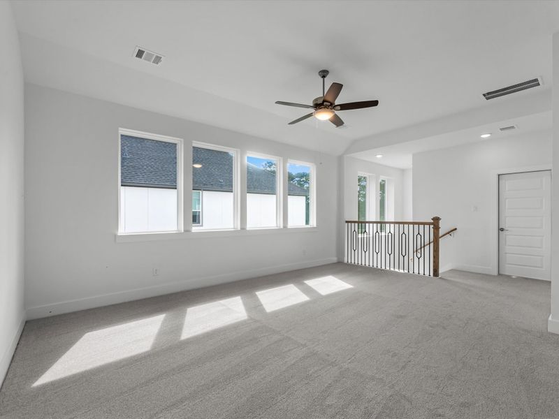 Spacious, unfurnished interior of a new home in Clopton Farms, Montgomery (Image 21).