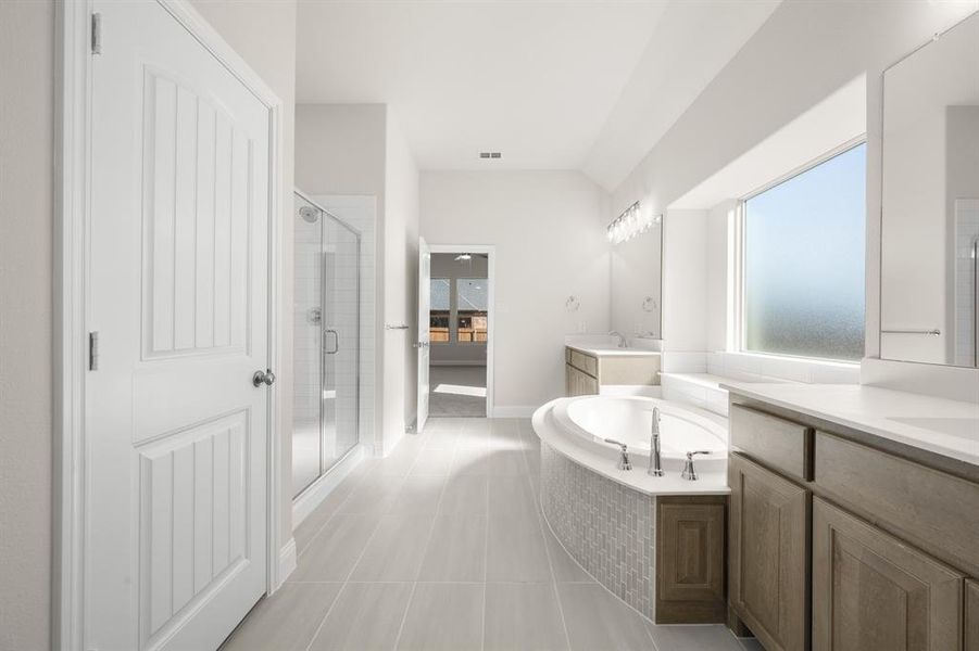 901 Meadowview- Primary Suite-6