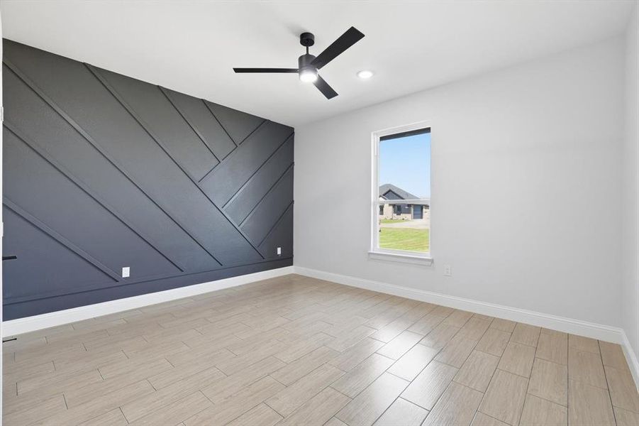 Spacious, unfurnished interior of a new home in , Sanger (Image 32).