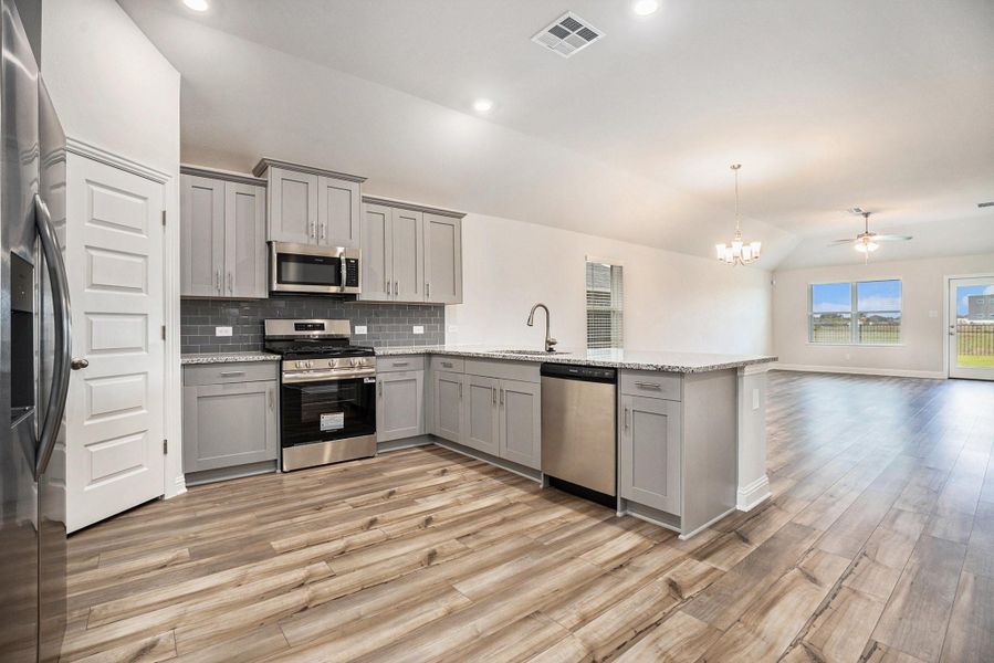Furnished interior in a model home at Lago Mar in Texas City (Image 8).