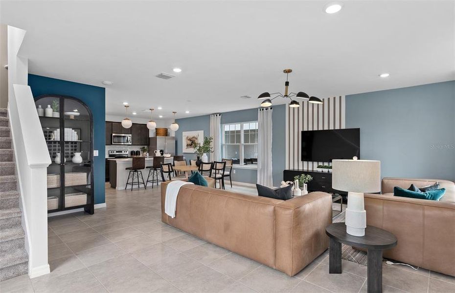Furnished interior view inside a new home in Silverleaf Oaks, Winter Garden (Image 7).