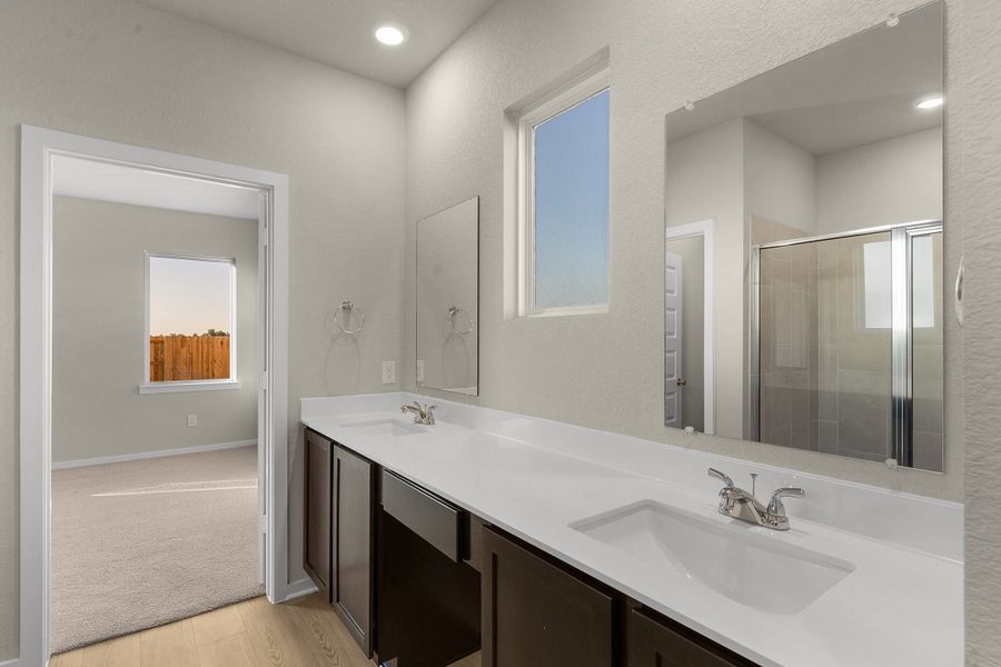 Furnished interior view inside a new home in Briarwood, Elgin (Image 10).