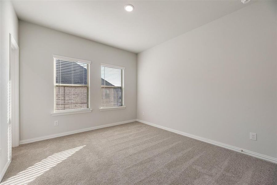 Spacious, unfurnished interior of a new home in , Frisco (Image 18).