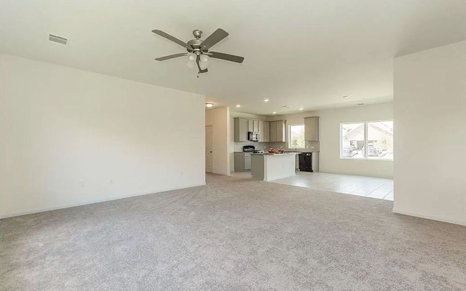 Spacious, unfurnished interior of a new home in Brooklands, Hutto (Image 14).
