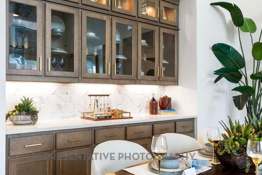 Bar with backsplash Bar with backsplash