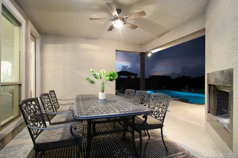 Representative furnished interior of a home built from the The Malta by Whitestone Custom Homes in Johnson Ranch, Bulverde (Image 30).