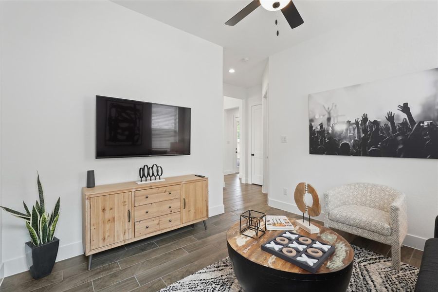 **Photos are representative - not of actual home** **Photos are representative - not of actual home**