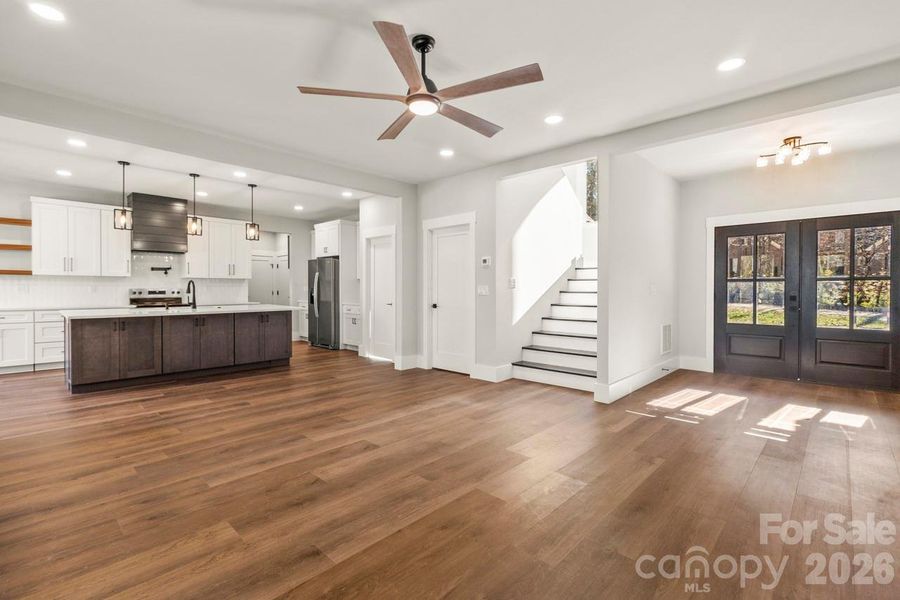 Spacious, unfurnished interior of a new home in , Lincolnton (Image 18).