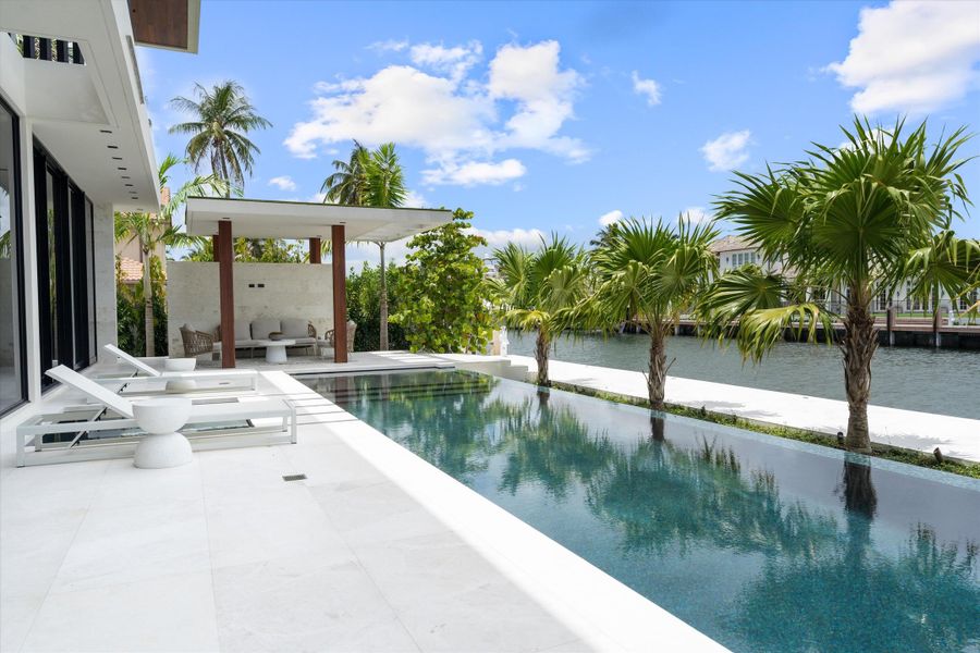 37-1721 SE 11th Street Ft. Lauderdale, F