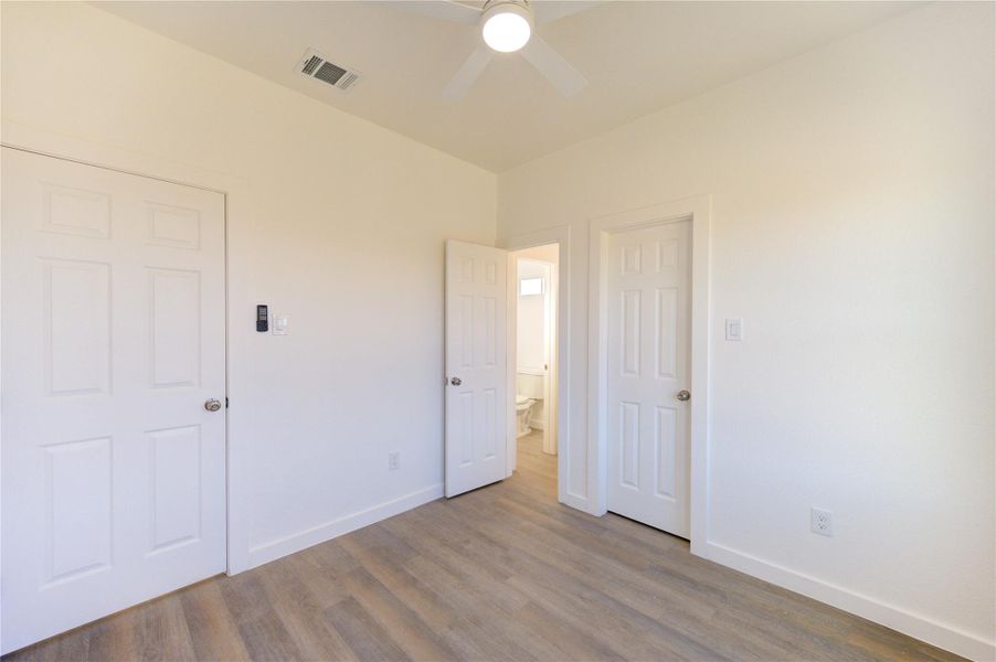 Spacious, unfurnished interior of a new home in , Cleveland (Image 36).