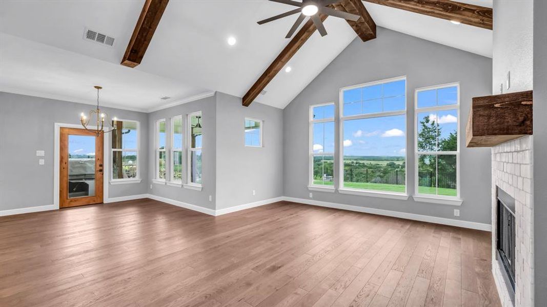 Spacious, unfurnished interior of a new home in Oak Water Ranch, Granbury (Image 30).