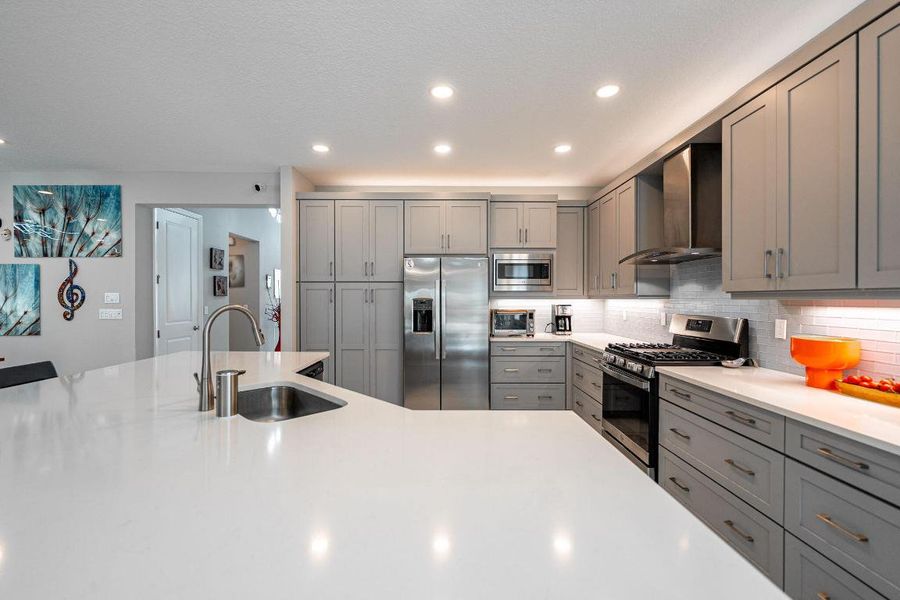 17-web-or-mls-11862-sw-bristol-bay-dr