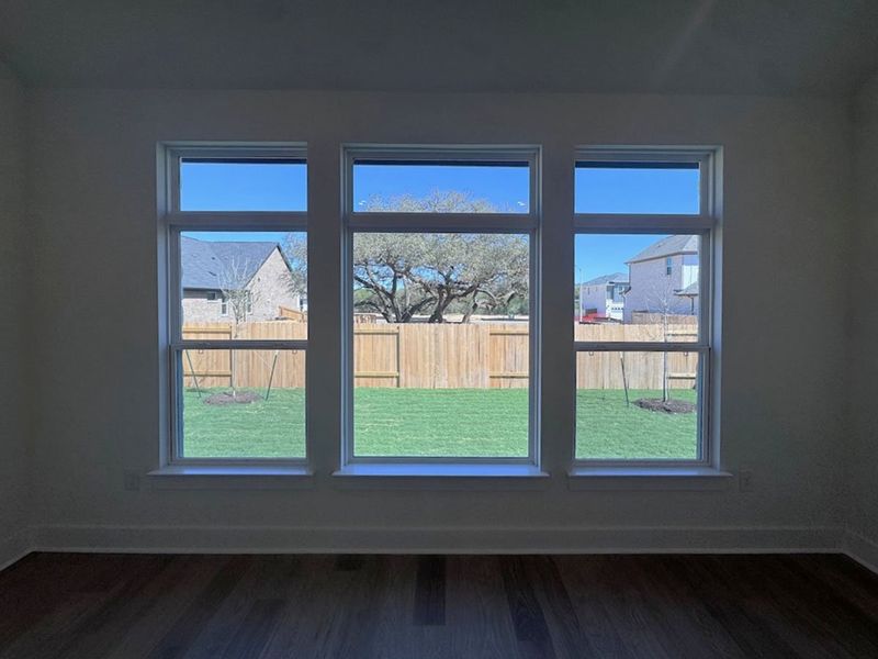 Spacious, unfurnished interior of a new home in Persimmon, Buda (Image 6). Spacious, unfurnished interior of a new home in Persimmon, Buda (Image 6).